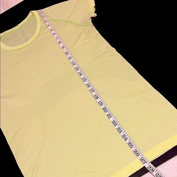 Lululemon swiftly tech short sleeve stretchy T-shirt, neon yellow, size 8 - Picture 8 of 13
